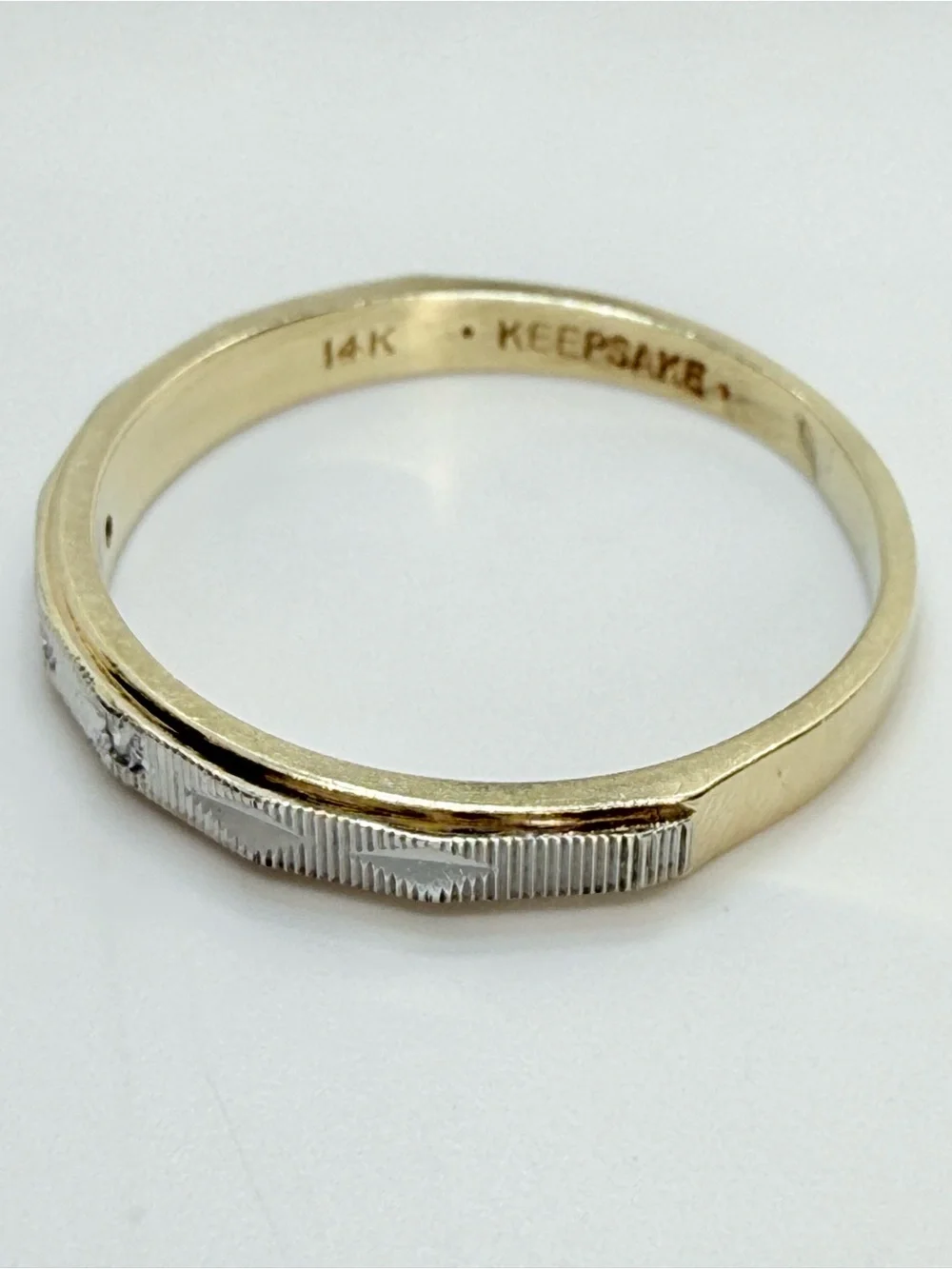 KEEPSAKE the Label add touch
